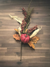 Load image into Gallery viewer, 17.5&quot; Pumpkin, leaves and berries - Red/Orange Pumpkin
