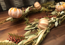 Load image into Gallery viewer, Hayride leaves, corn husks, berries and pumpkins Garland

